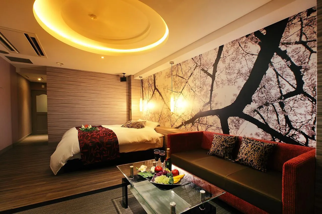 فوكوكا Hotel Ran 3*,