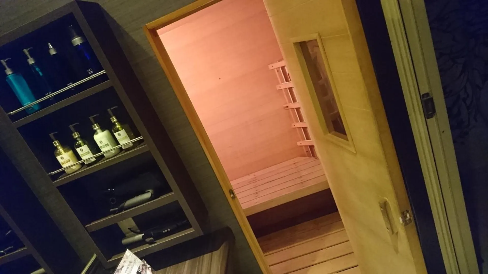 Liefdeshotel Hotel Ran  Fukuoka